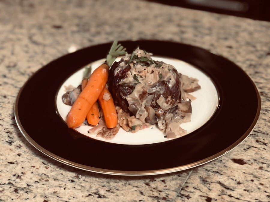 Filet Mignon with Bacon Cream Sauce