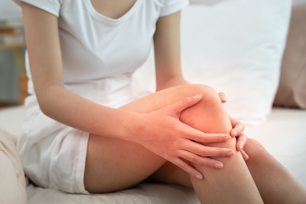 Dor no joelho em crianças e adolescentes: quando é normal e quando se preocupar?