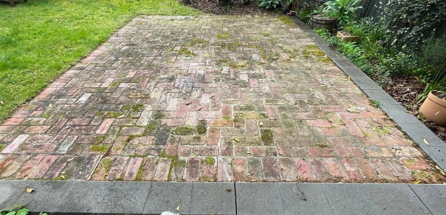 dirty brick cleaning