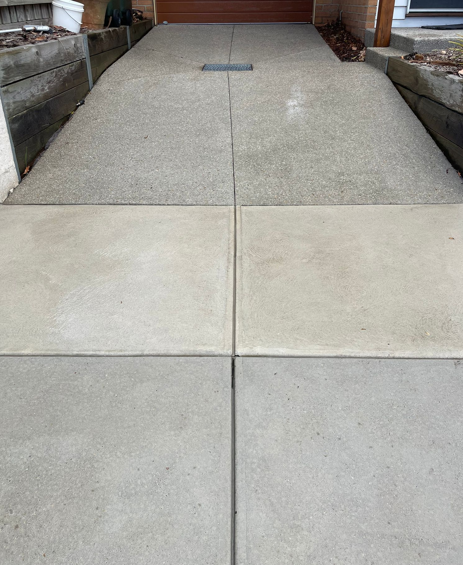 after pressure cleaned concrete driveway