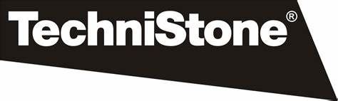 Un logo noir et blanc pour technistone sur fond blanc.