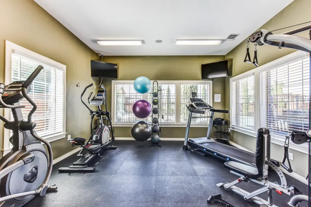 24 Hour Fitness Room