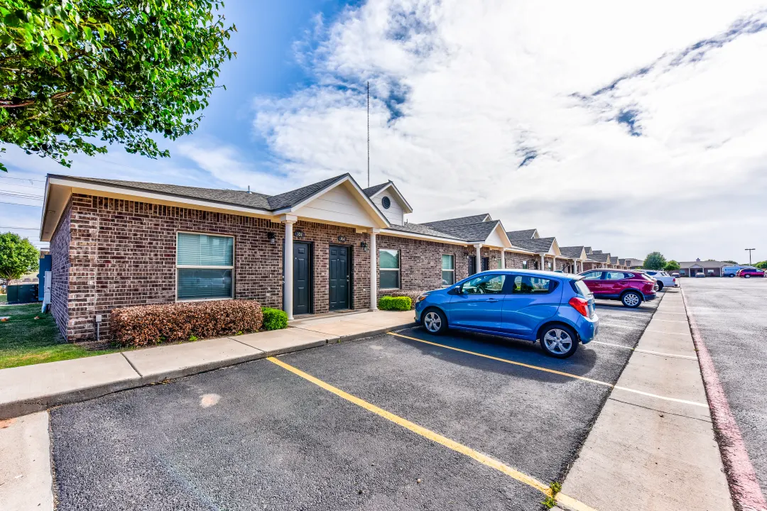 Brickstone Villas exterior parking