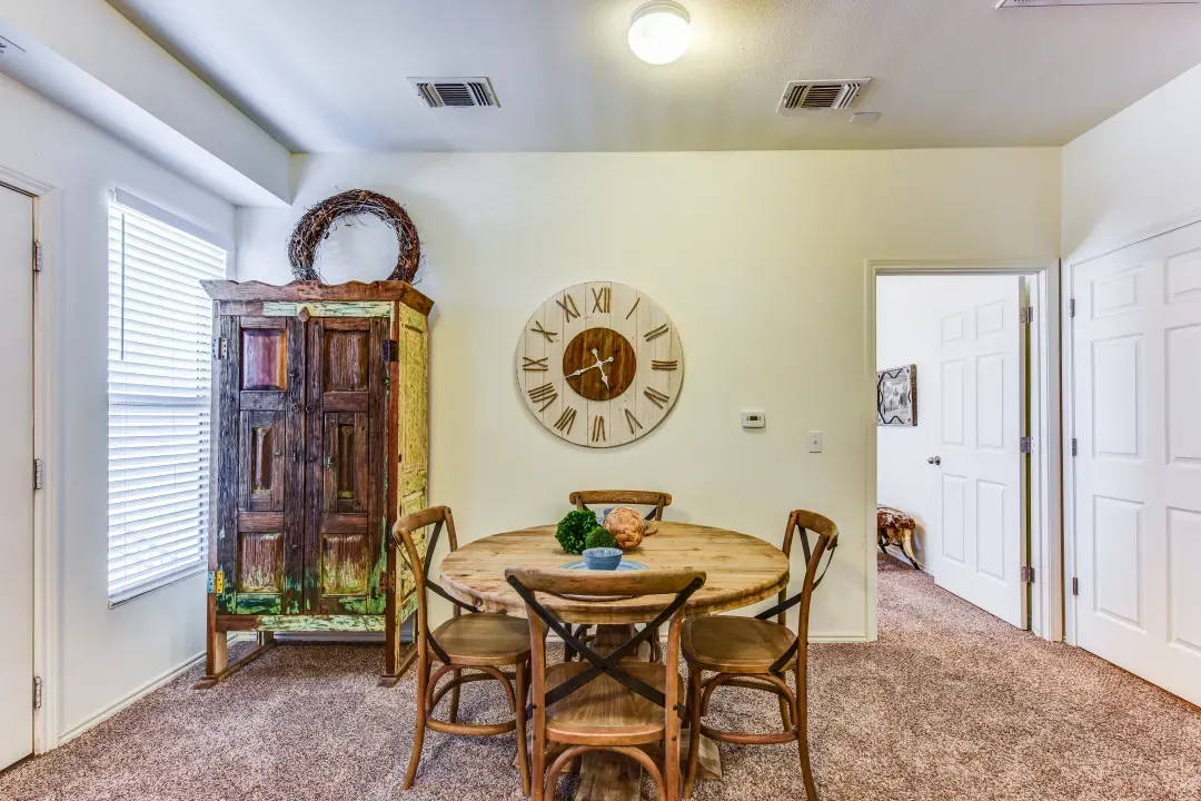 Brickstone Villas kitchen table