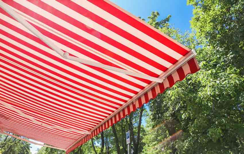 How Awnings Can Protect Outdoor Furniture From Sun Fading