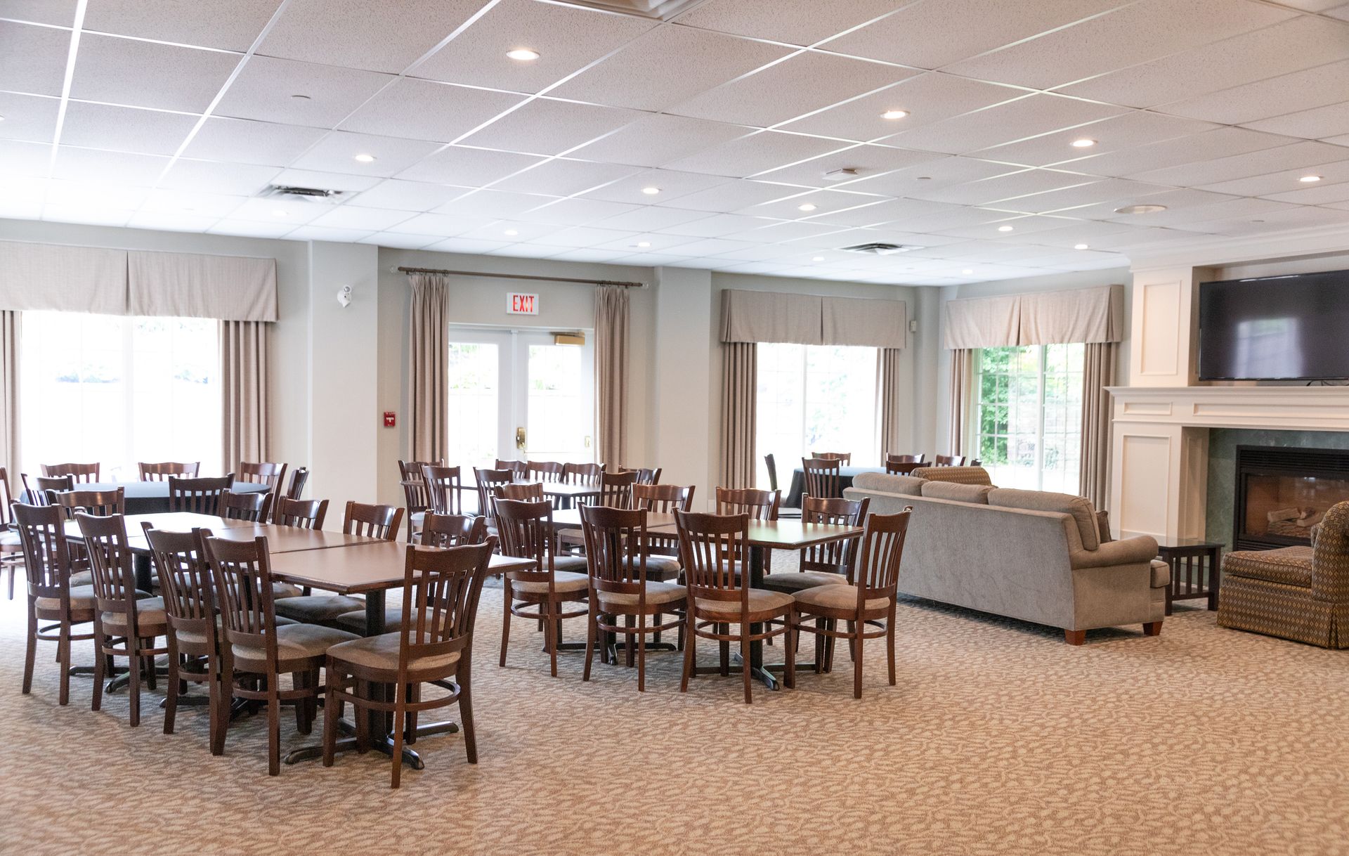 Woodbridge Chapel | Ward Funeral Homes