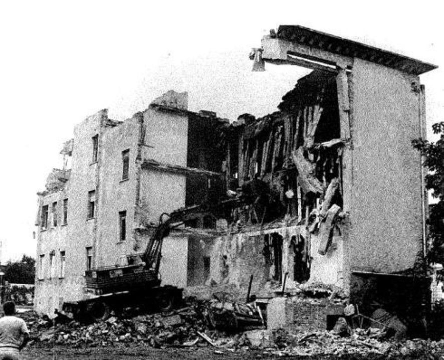 Demolizione storica