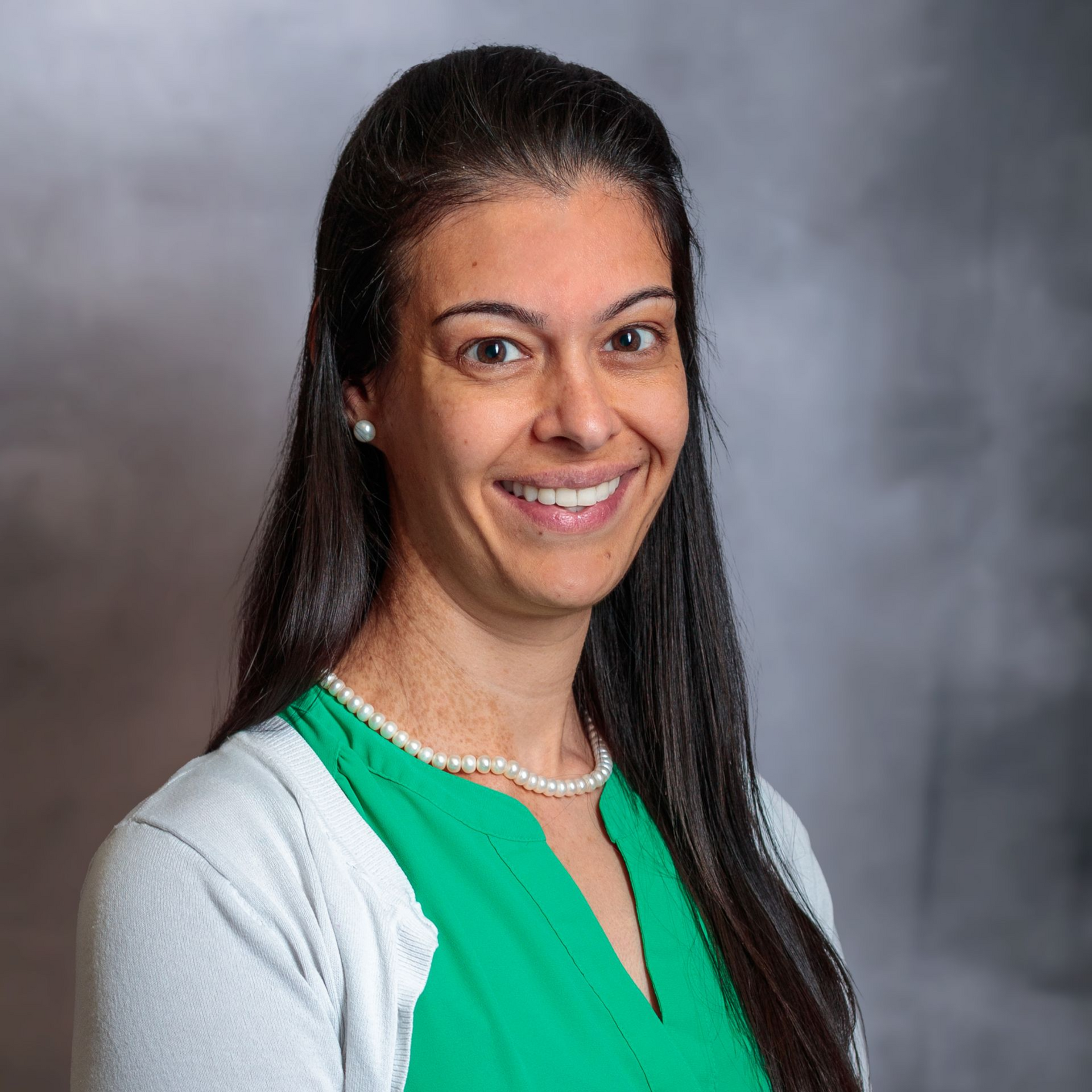 Dr. Camilla Gupta