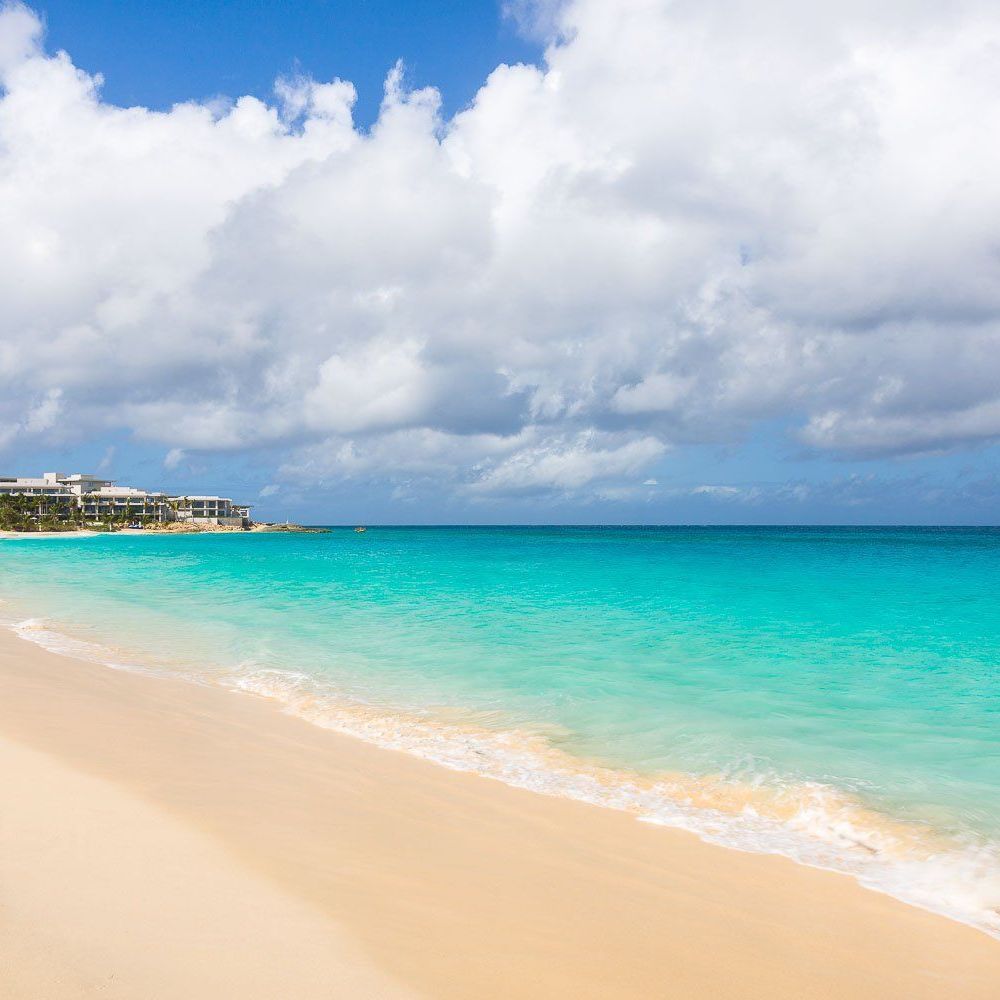 Meads bay beach in Anguilla, nice spot for lunch at restaurant