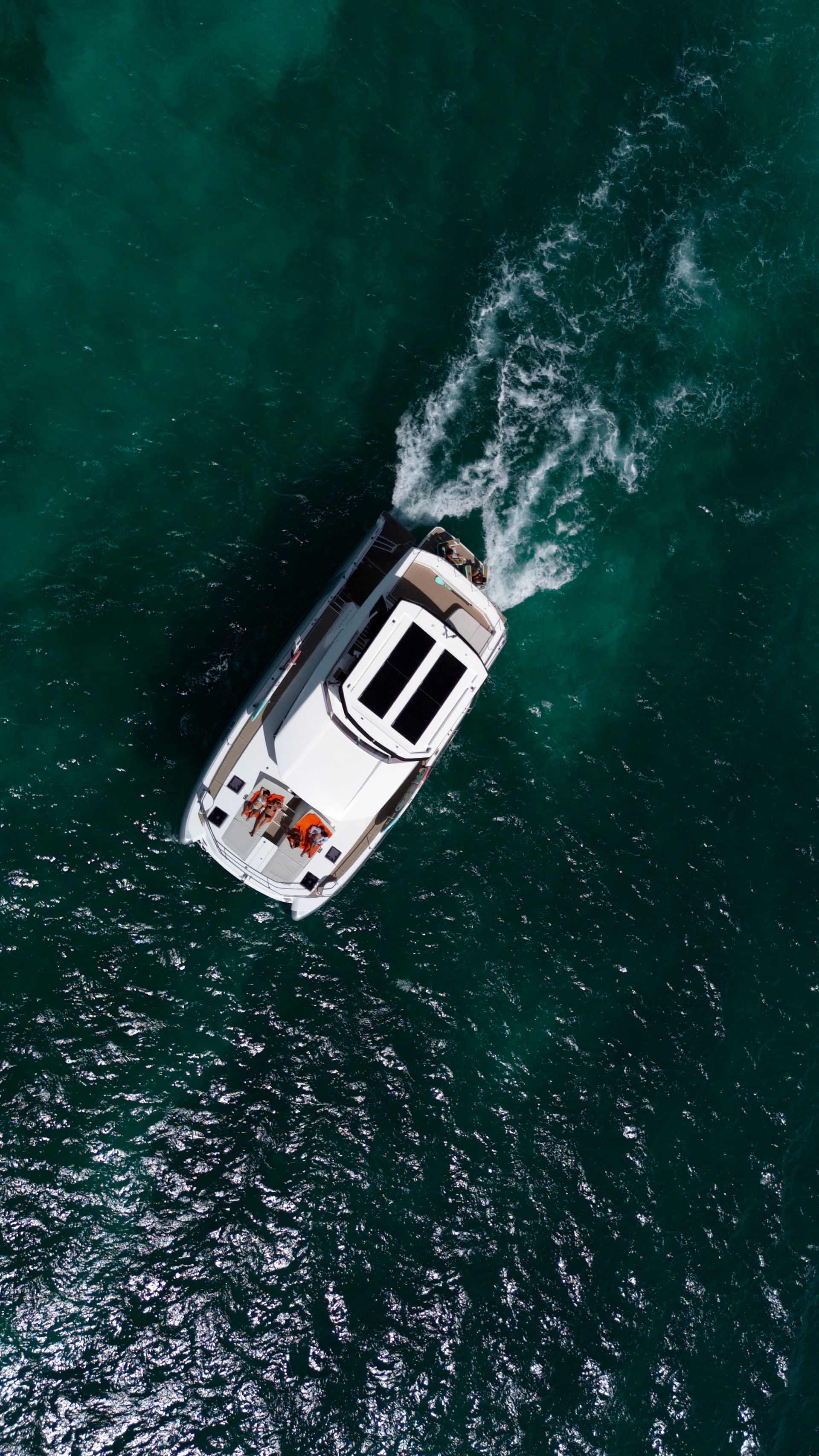 Arawak luxurious charters Leopard 53 feet top side view in blue sea