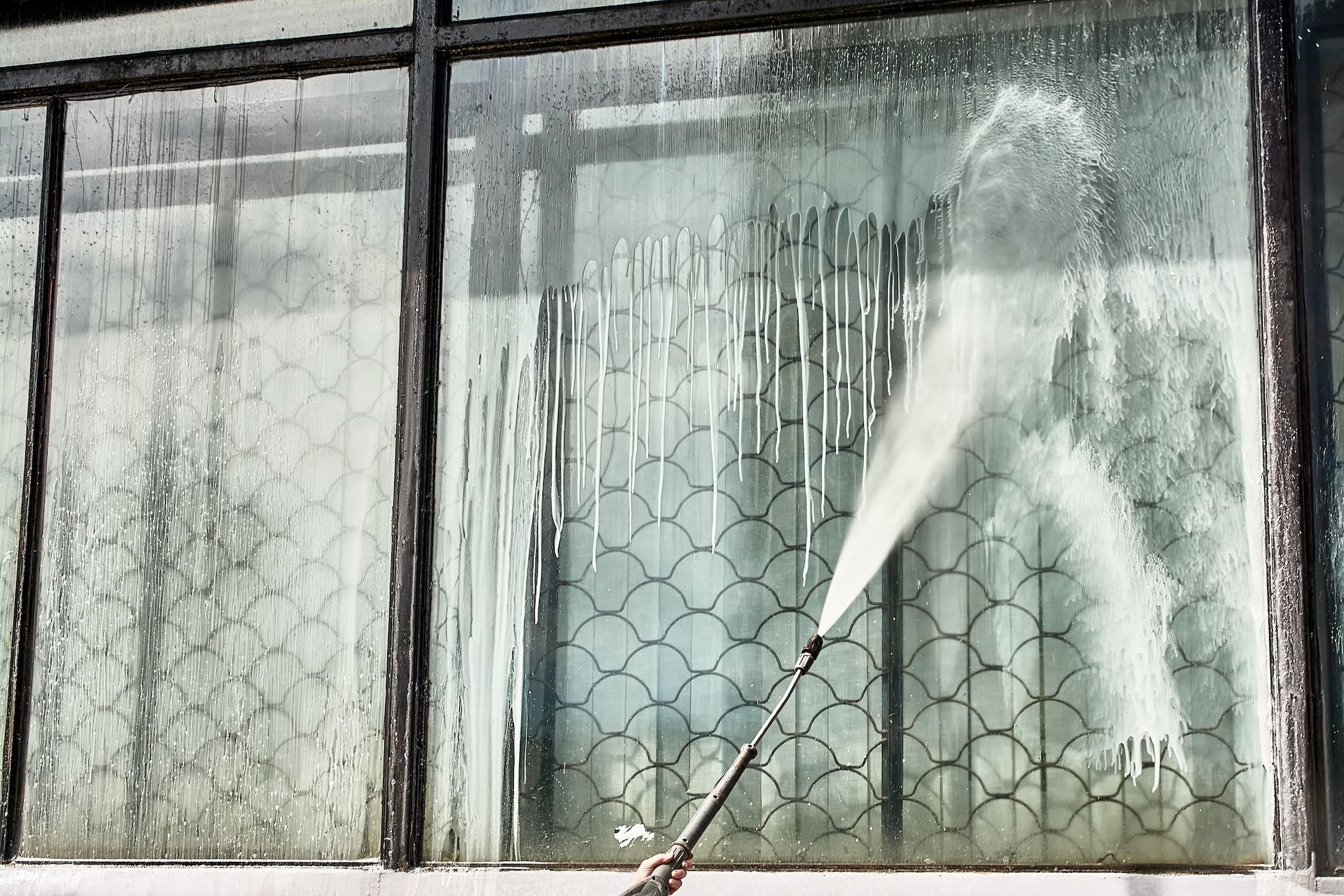 Best Pressure Washer with Detergent Tank 
