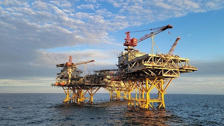 Offshore Mexico Oil rig