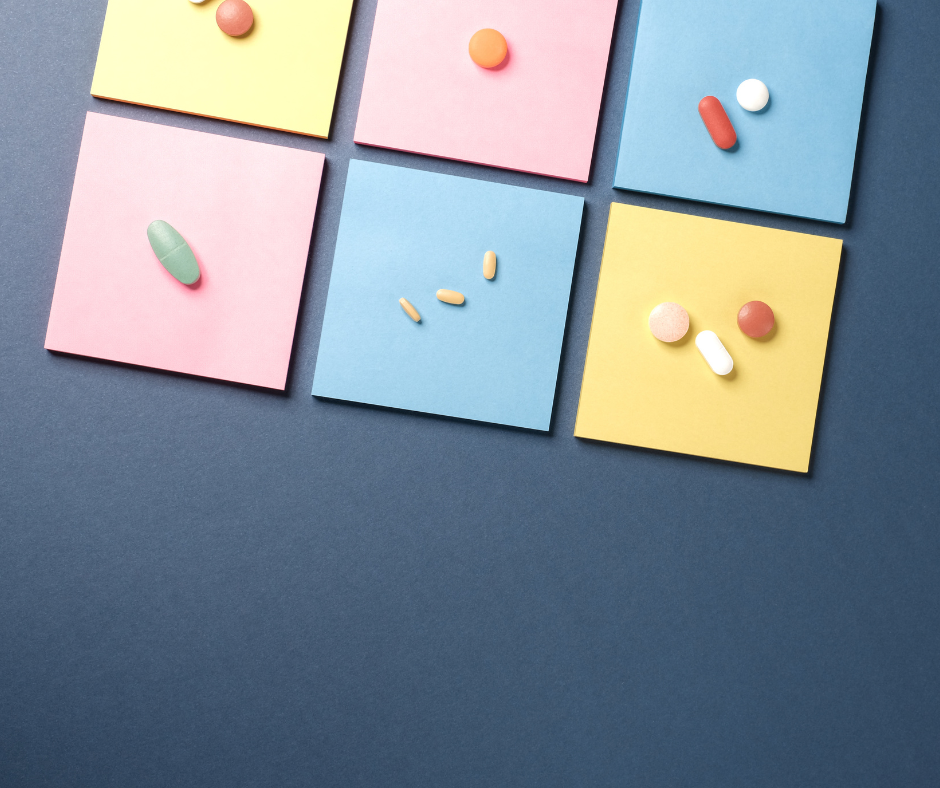 Different colored post it notes with different colors and shapes of medications