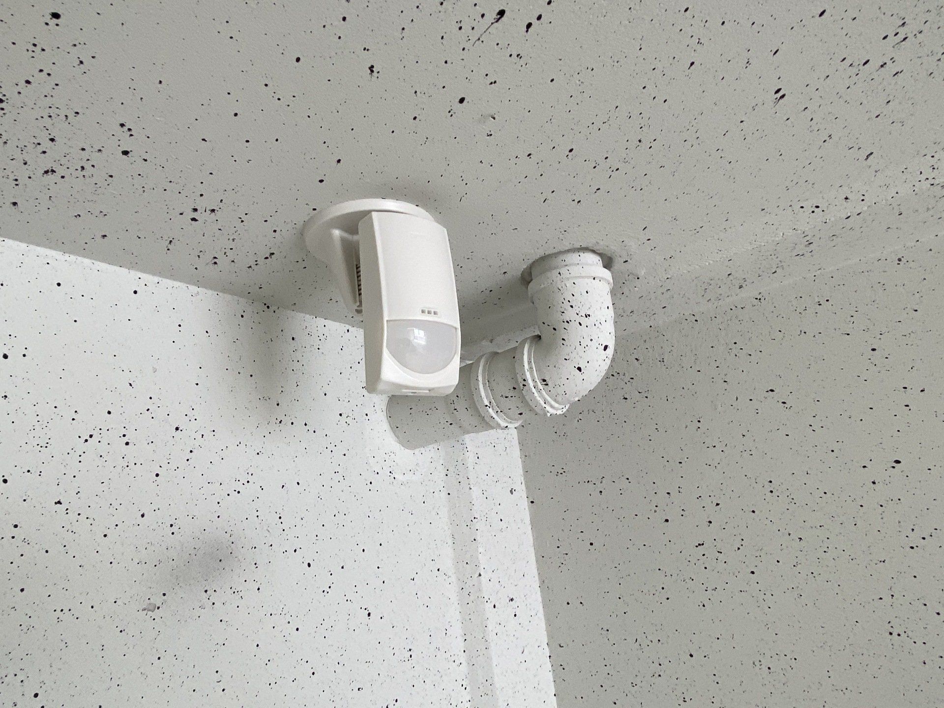 Meterkast in een garagebox bij Garagebox Hoogeveen