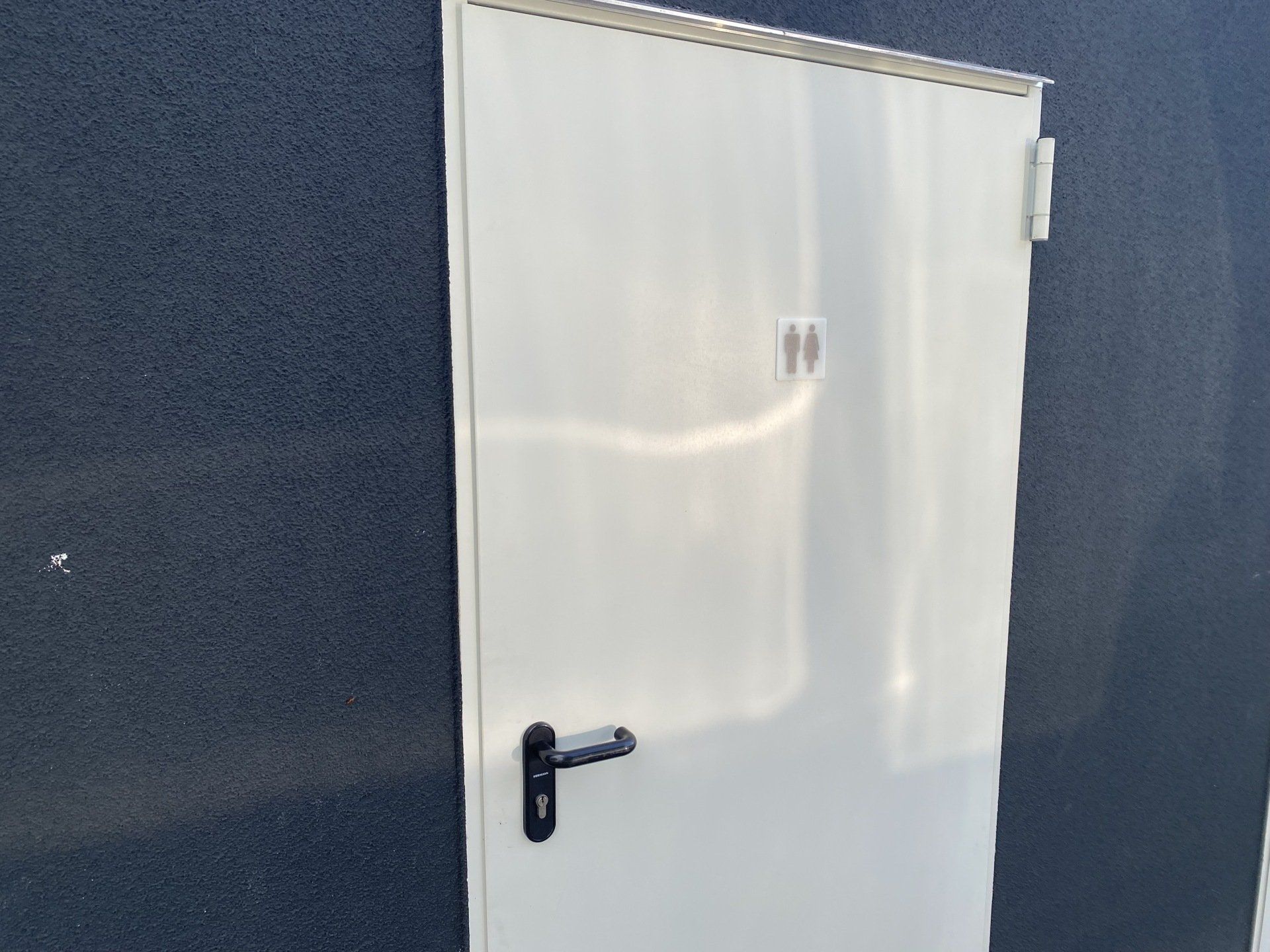 toiletruimte bij Garagebox Hoogeveen