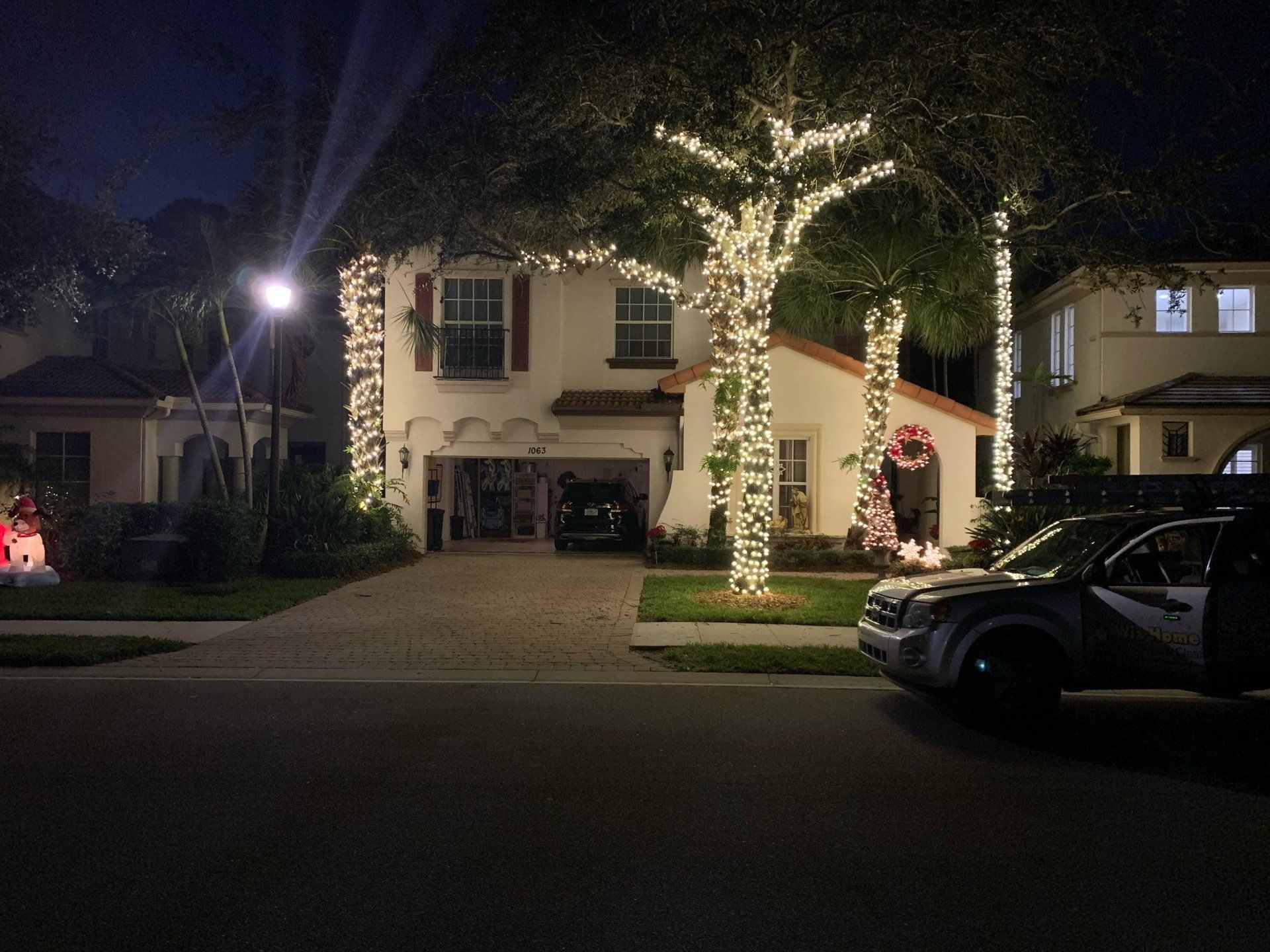 christmas lights on a house