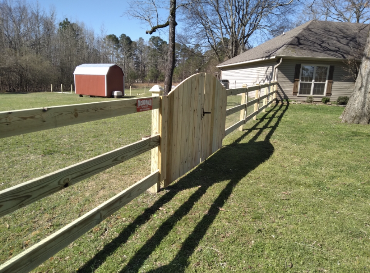 Simple Wood Fence — Benton, AR — McDonald Fence Inc.