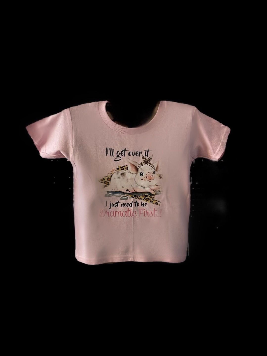 Dramatic piggy /t-shirt