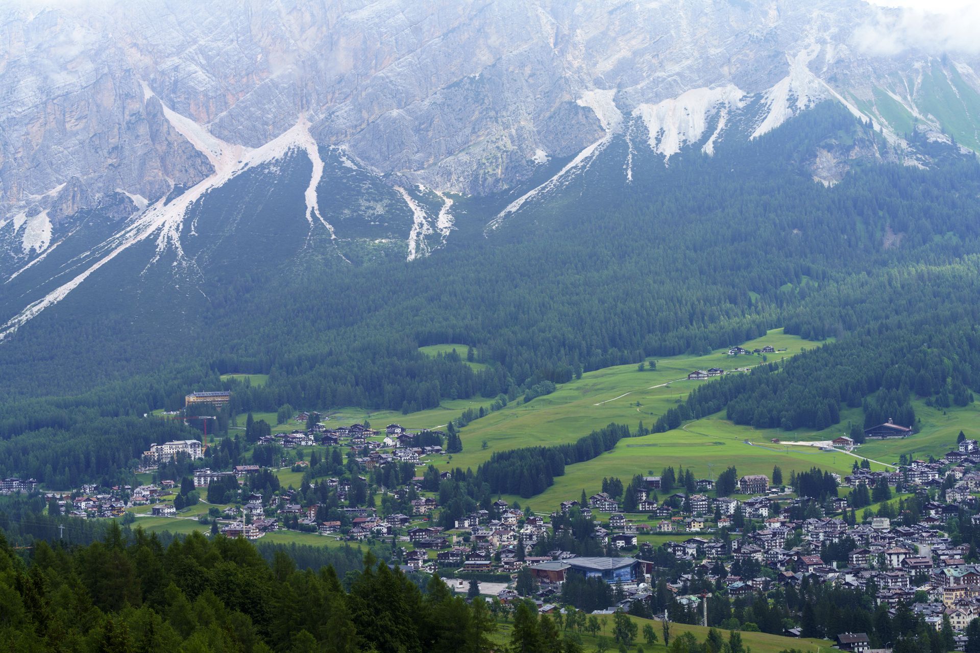 Dolomites Day Trip from Venice Private Hiking Tour