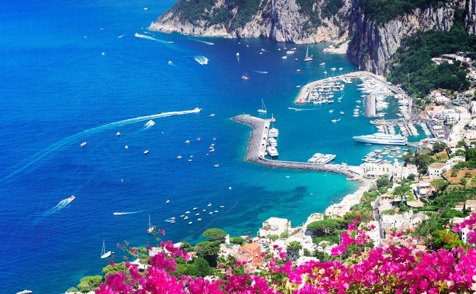 Private Capri Gozzo Boat Tour | Full-Day from Sorrento
