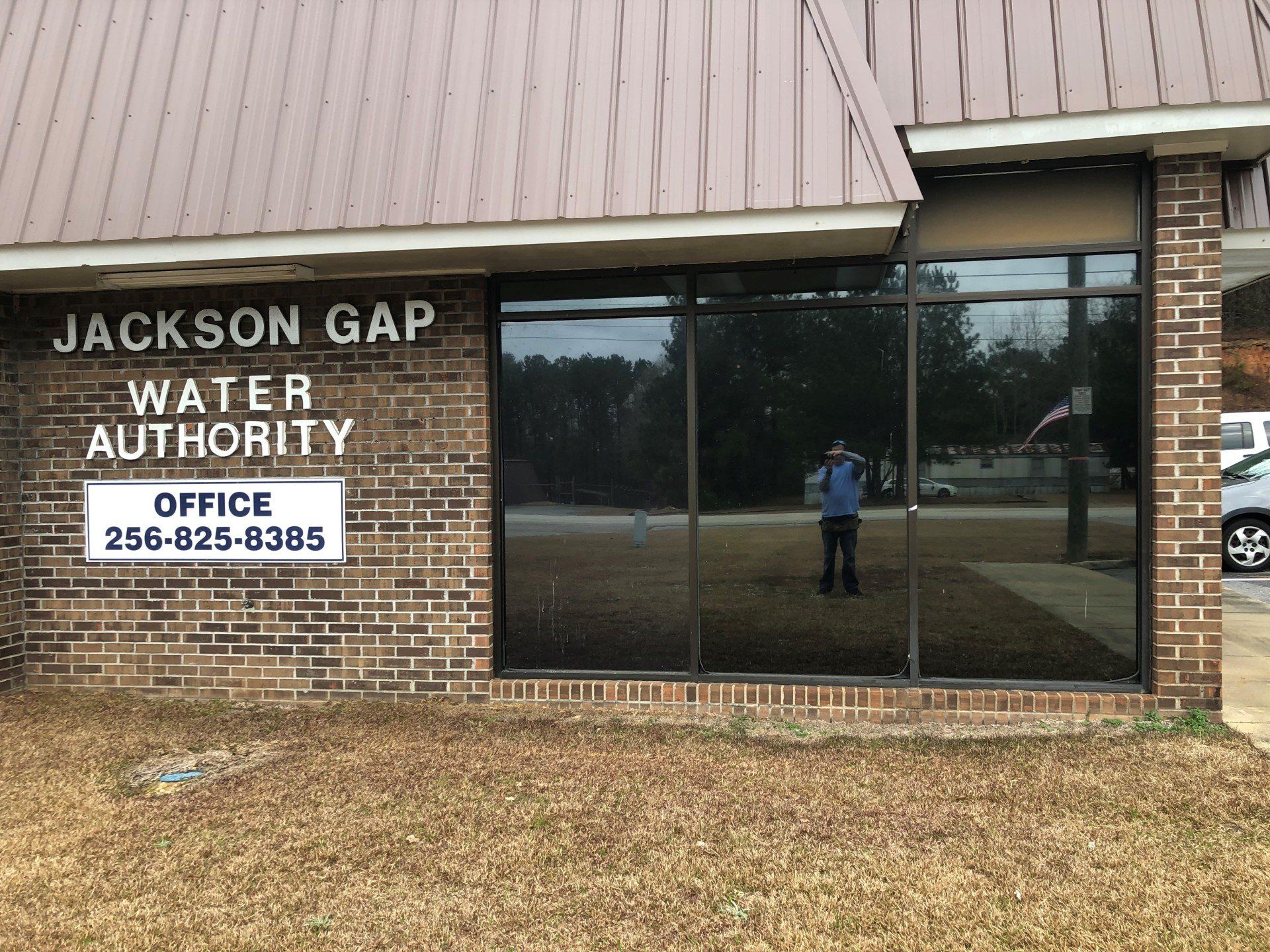 Lake home window tinting - SPF Ultra Tint blocked bright Sun glare with UV heat passing through office windows. Jackson's Gap, AL
