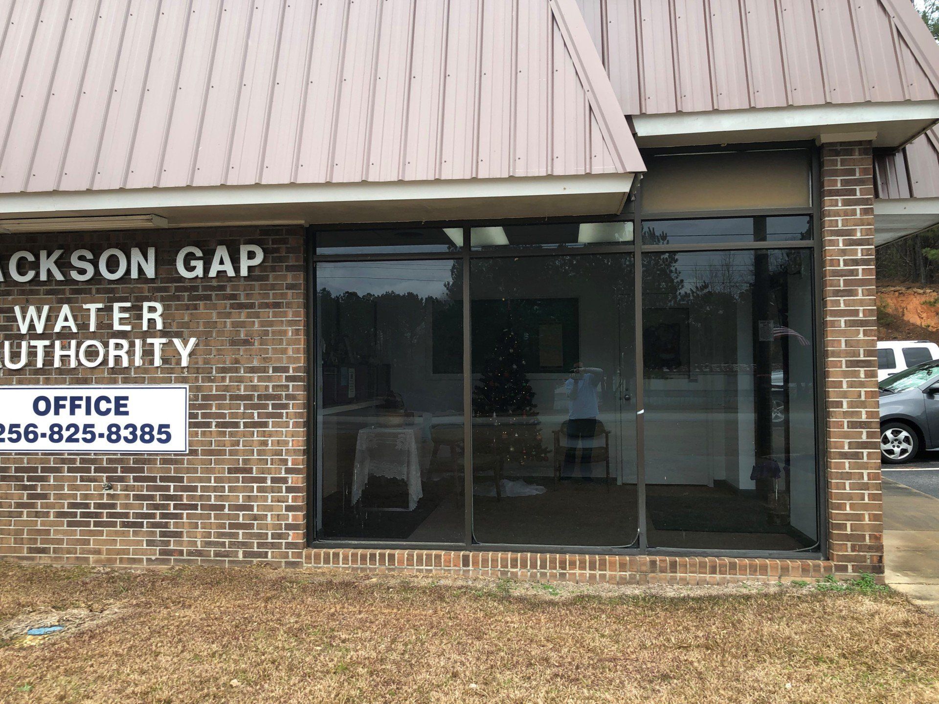 window tinting service - heat gain ended after SPF Tint was installed at Jacksons Gap Water Authority on Lake Martin in Alabama