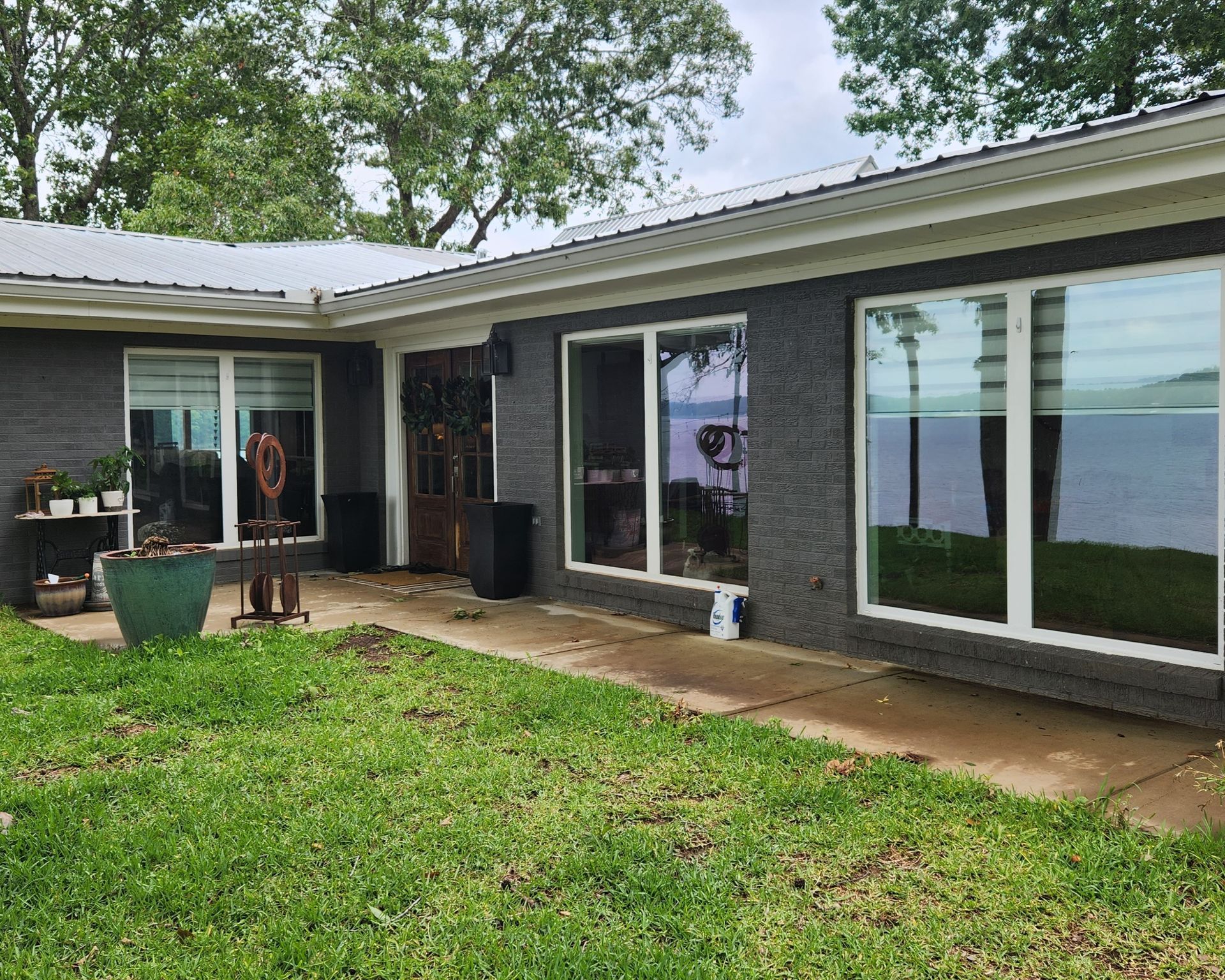 residential tinting - SPF Dimmed Crystal adds industry-leading Solar blocking performance to home windows in Deatsville AL