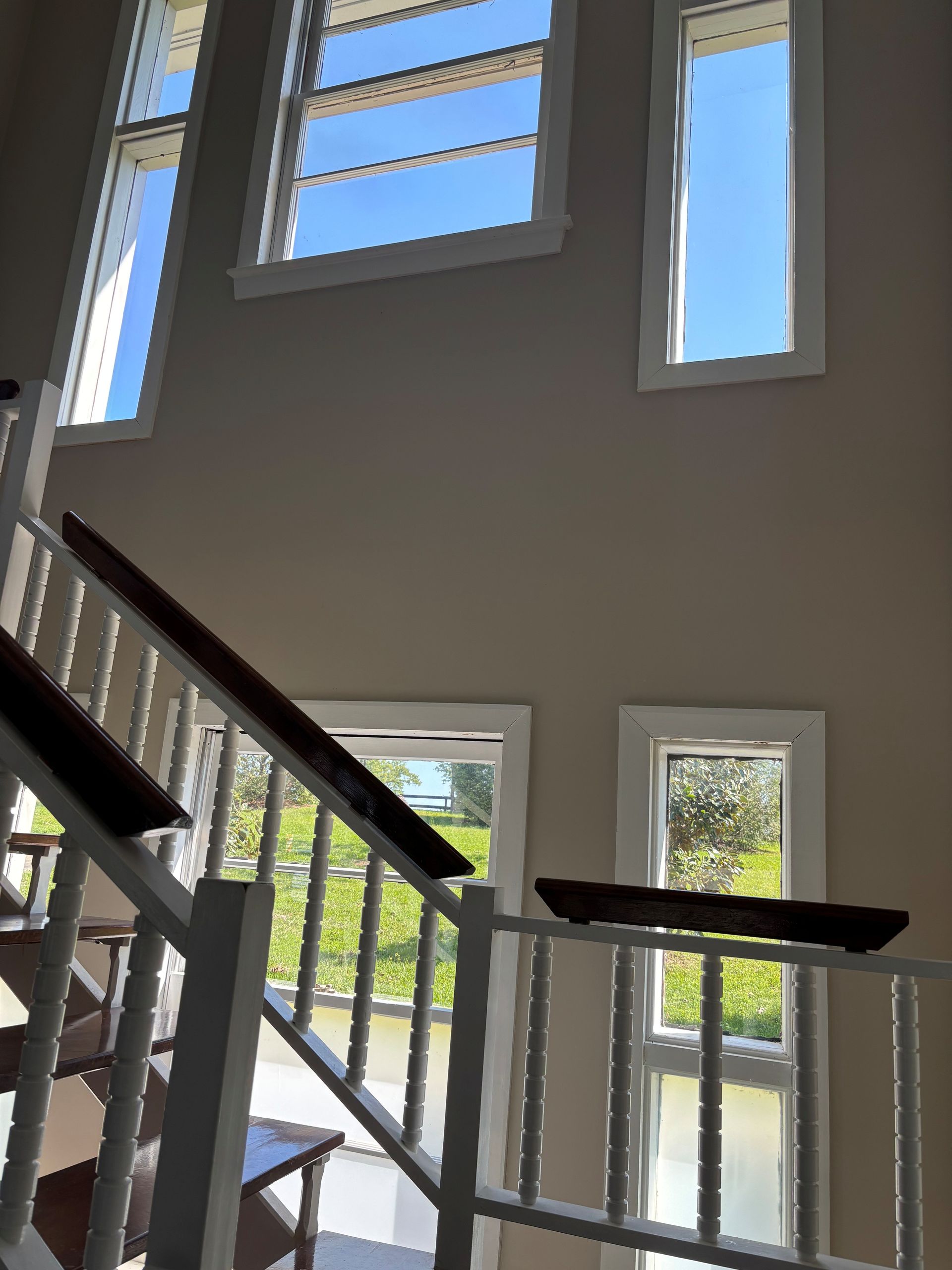 lake home window tinting - SPF Dimmed Crystal Home Tint creates dynamic UV-safe window views at Lake Martin in Alabama.