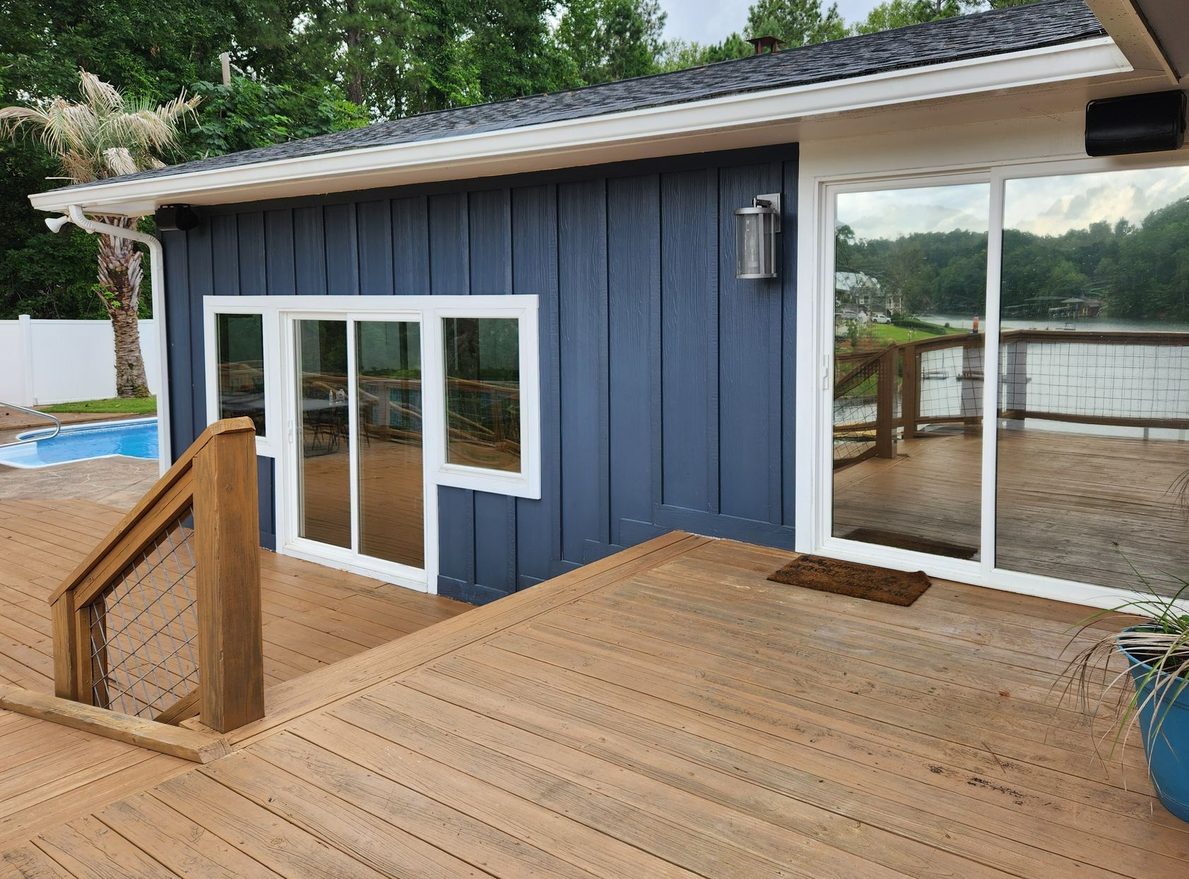window tinting at lake home - SPF Performance Supreme View tint blocks temperature transfer causing HVAC repairs & high power costs.