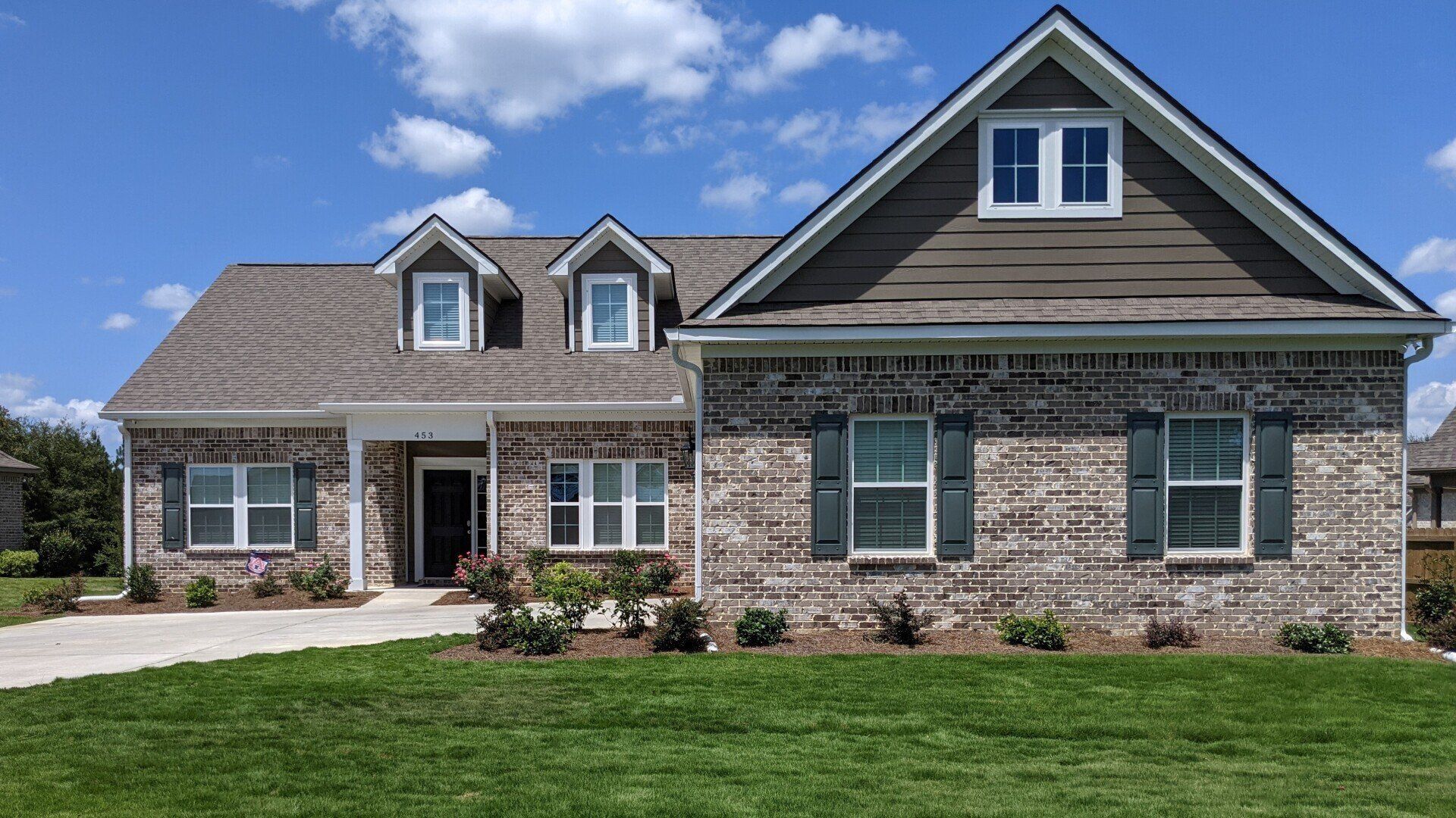 Energy efficiency achieved by SPF home tinting in Auburn, AL - SPF Home Tint created less than 1-degree temperature transfer, inside this home's windows in Auburn, AL