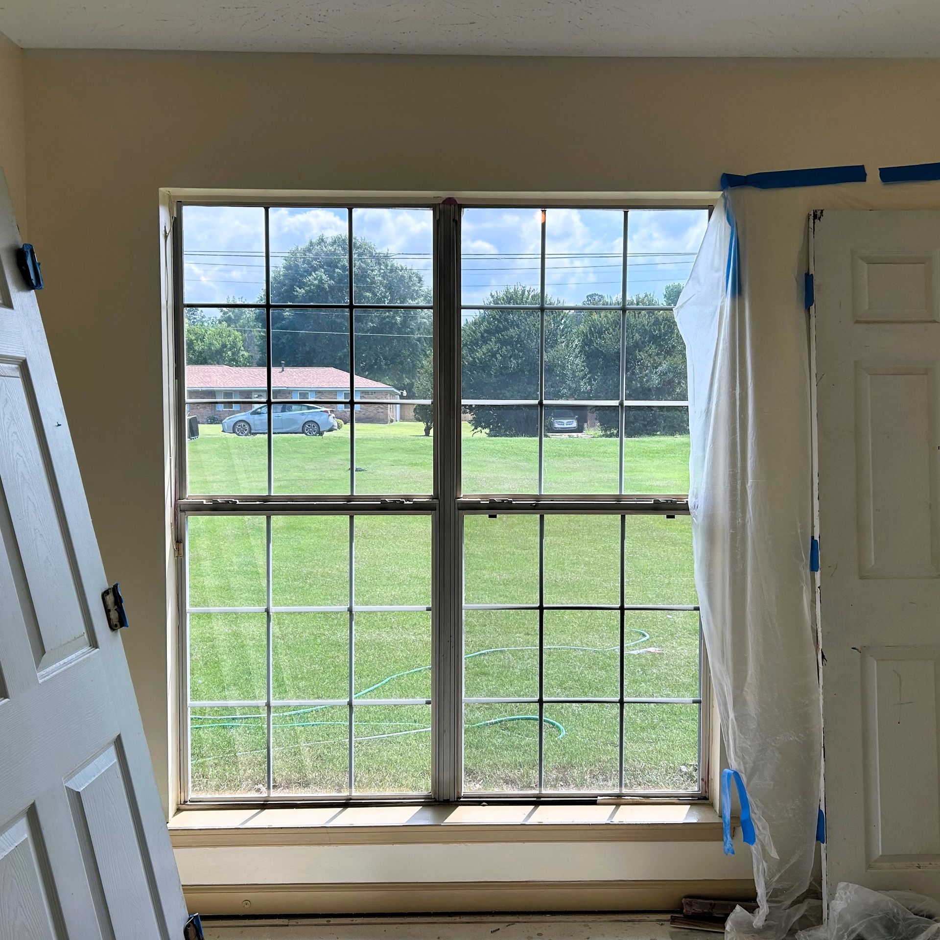 home window tinting service Tuskegee AL - SPF Supreme View Tint ends UV Heat. Killing bright Sun glare leaving soft light inside. Tuskegee, AL