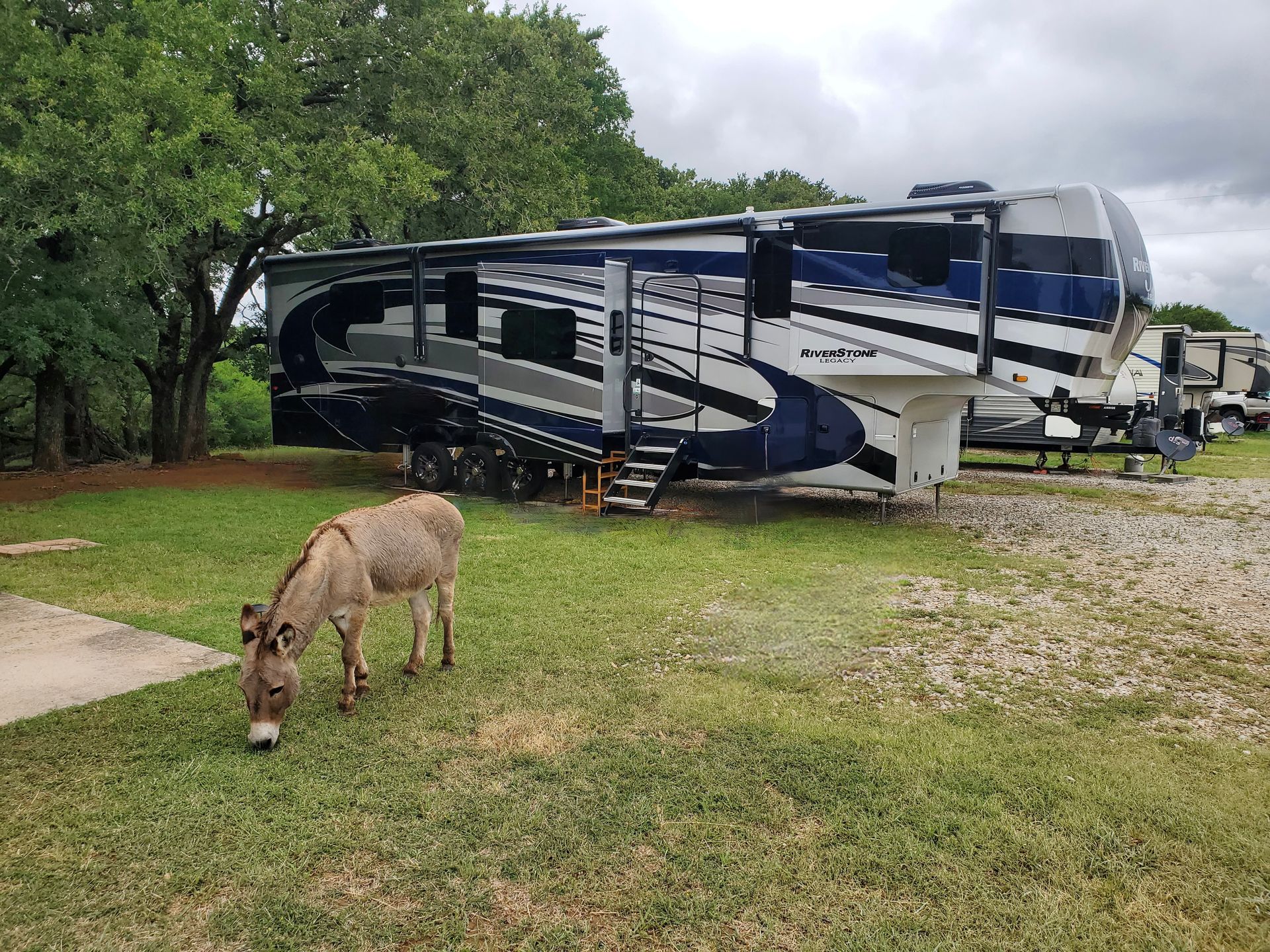 Hidden Lake RV Ranch Camping & Nature in Jacksboro, TX