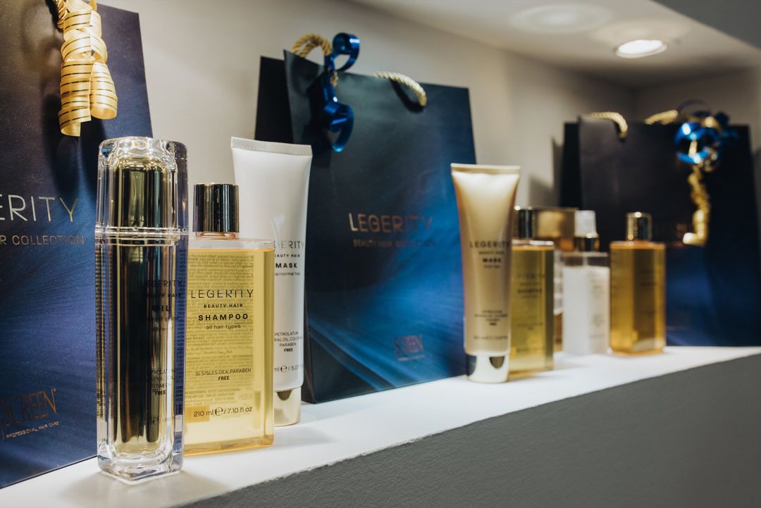 Prodotti offerti nel salone di bellezza a Bologna