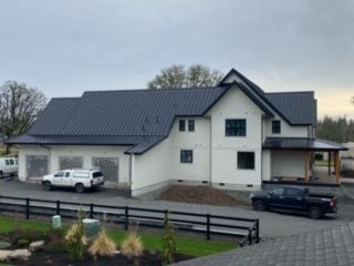 Elegant house - Springfield, OR - McKenzie Roofing Inc.