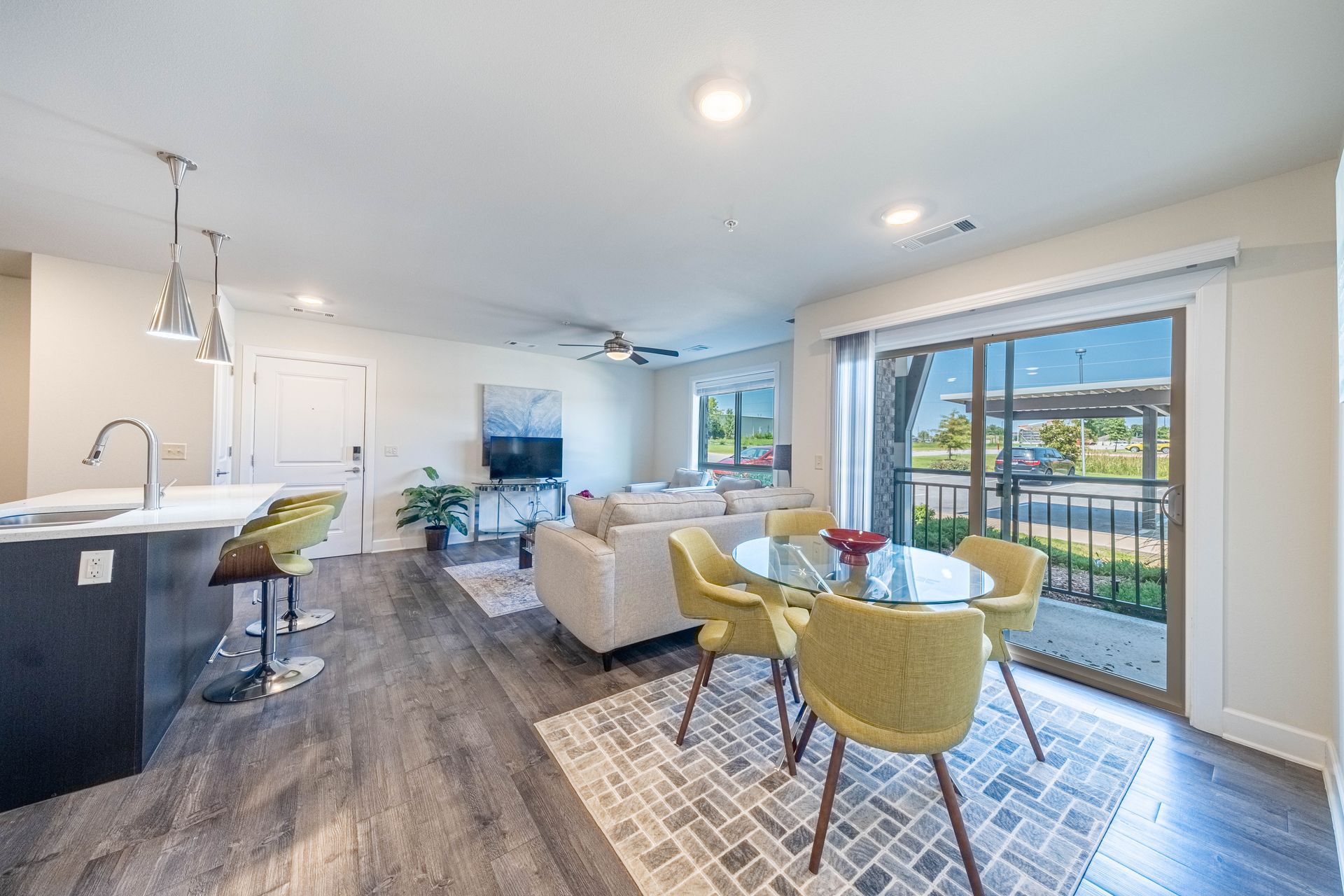 living and dining room at watercolors apartments