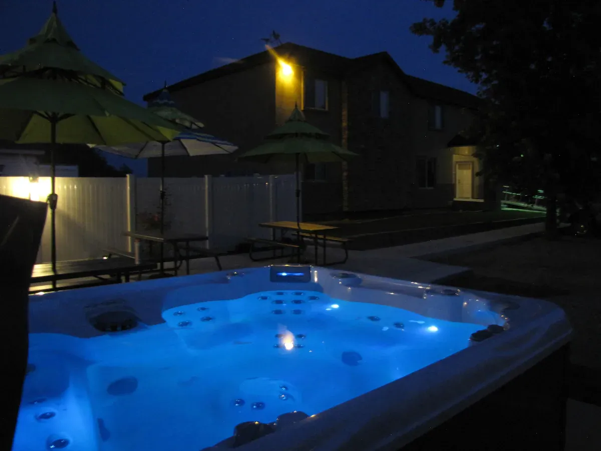 Hot tub