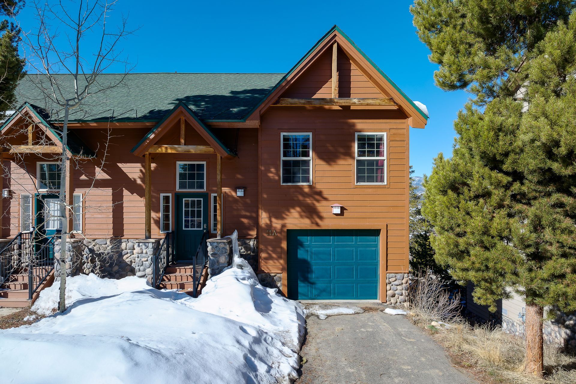 Snow Capped Properties Long term and seasonal rental management and sales