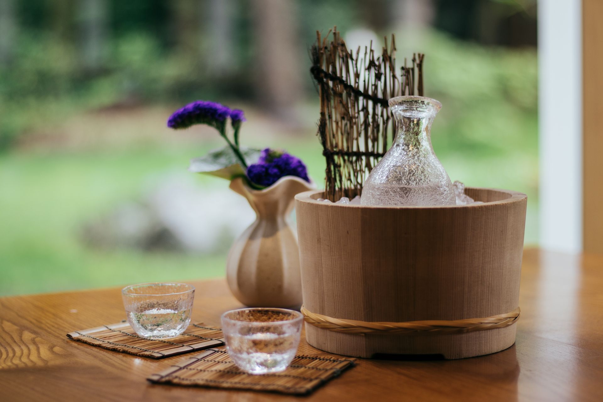 Serving sake