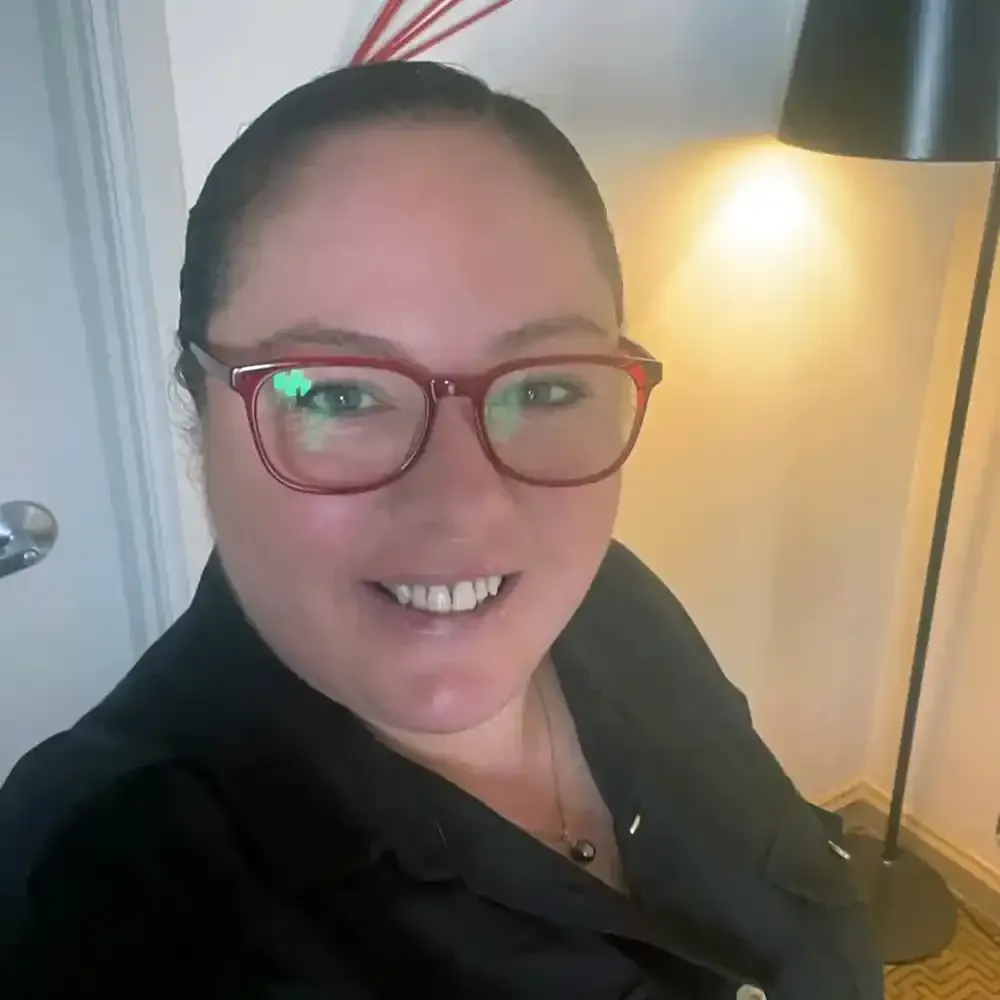 Amanda Mundell 