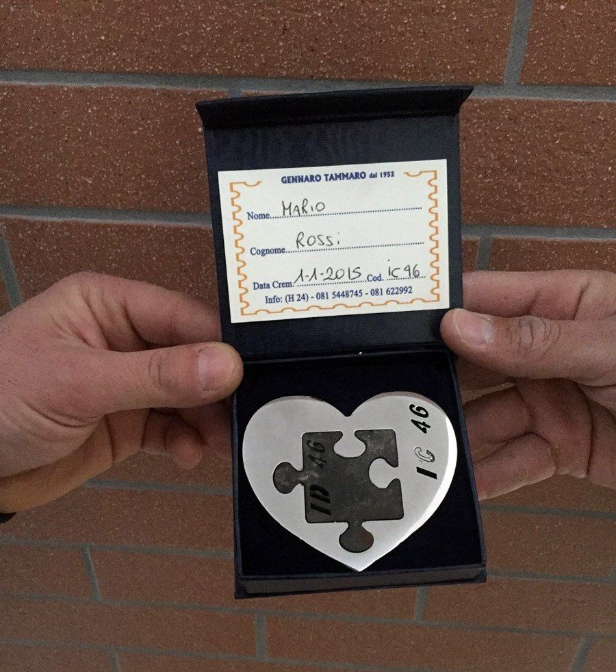 Cuore in acciaio per cremazioni certificate