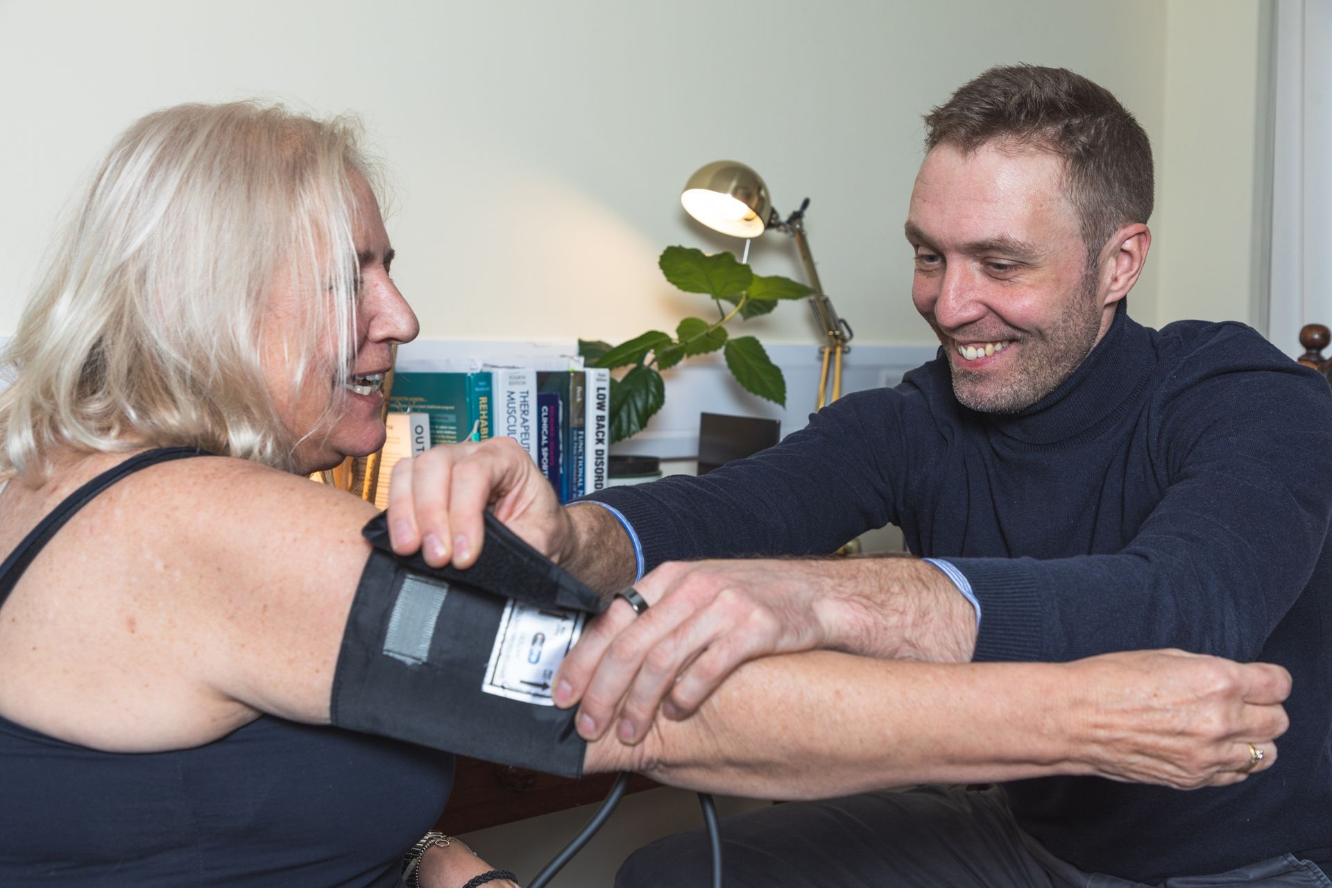 We provide first rate treatment for healthy ageing and problems caused by lifestyle...