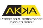 Logo avec le texte « AKKA » et le slogan « Protection & performance bien en main » en noir et jaune.