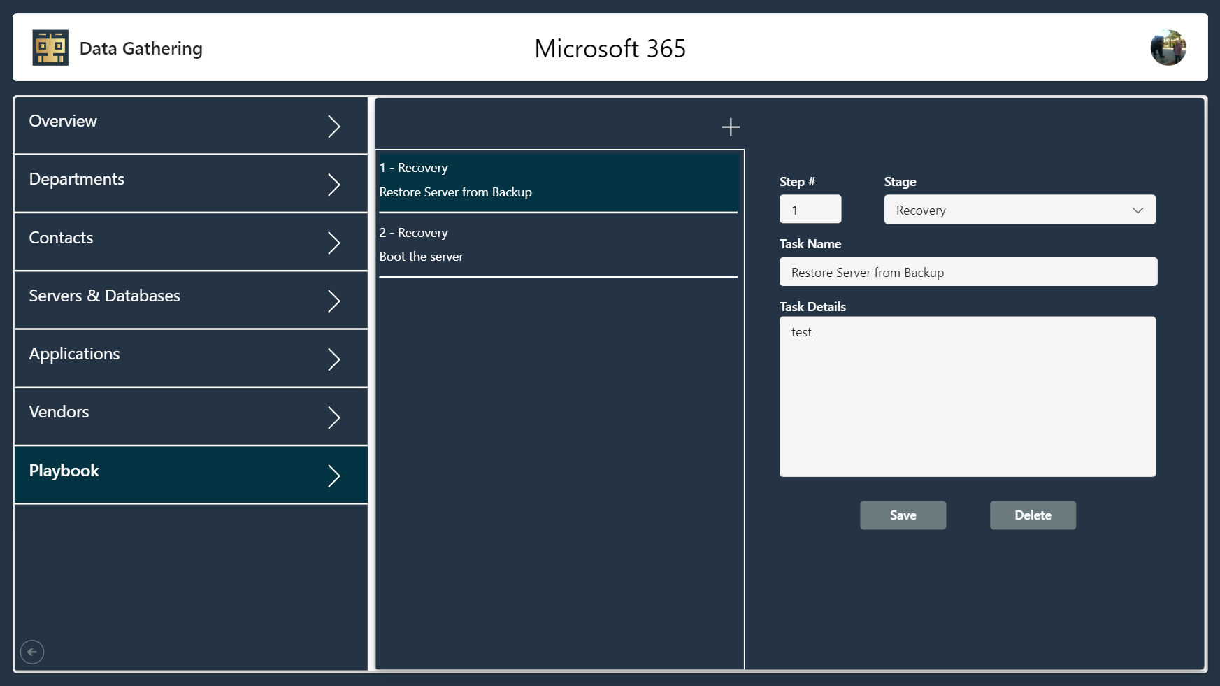 Microsoft 365 interface: playbook section selected with editing options, dark mode, and text entry fields.