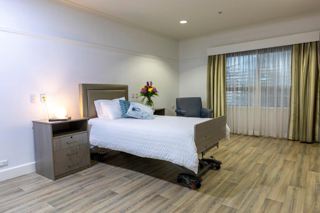 Homewood Gardens Deluxe Single Room
