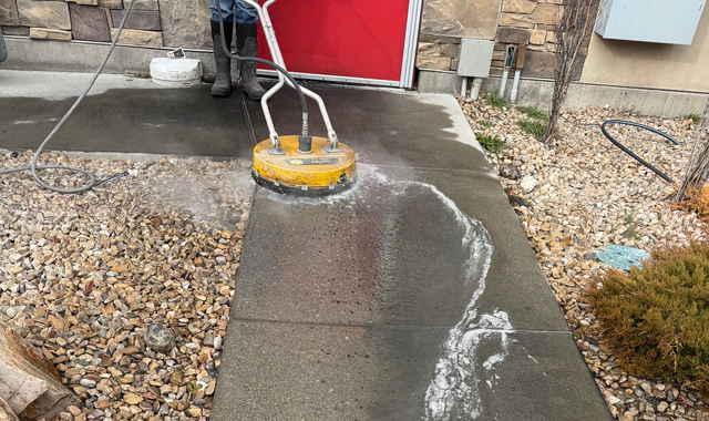 Concrete and Walkway cleaning