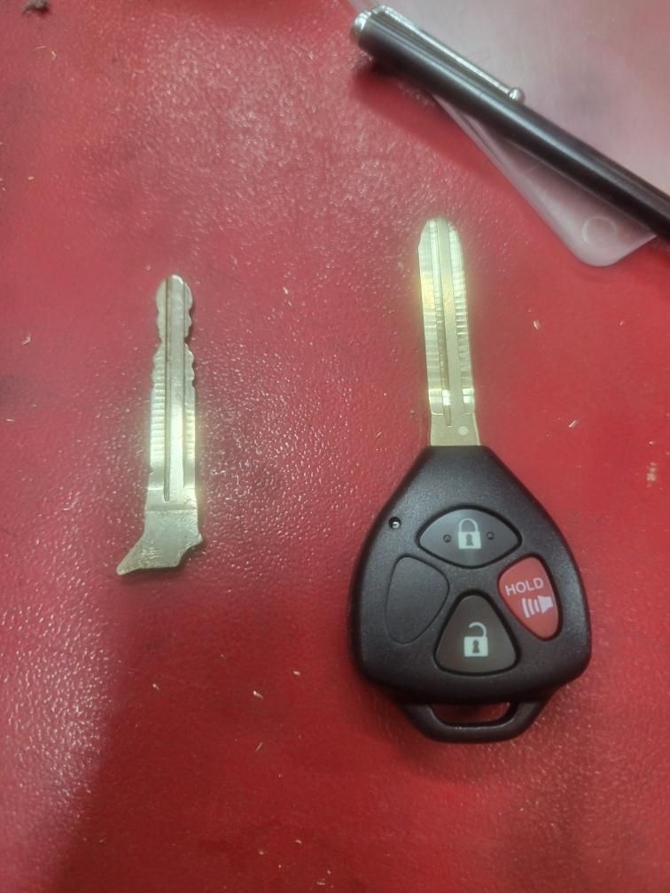 Keys & Remotes | Forrest Automotive