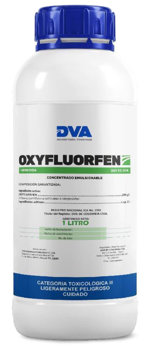 Envase blanco de herbicida con la etiqueta “OXYFLUOREN 240 EC-DVA”
