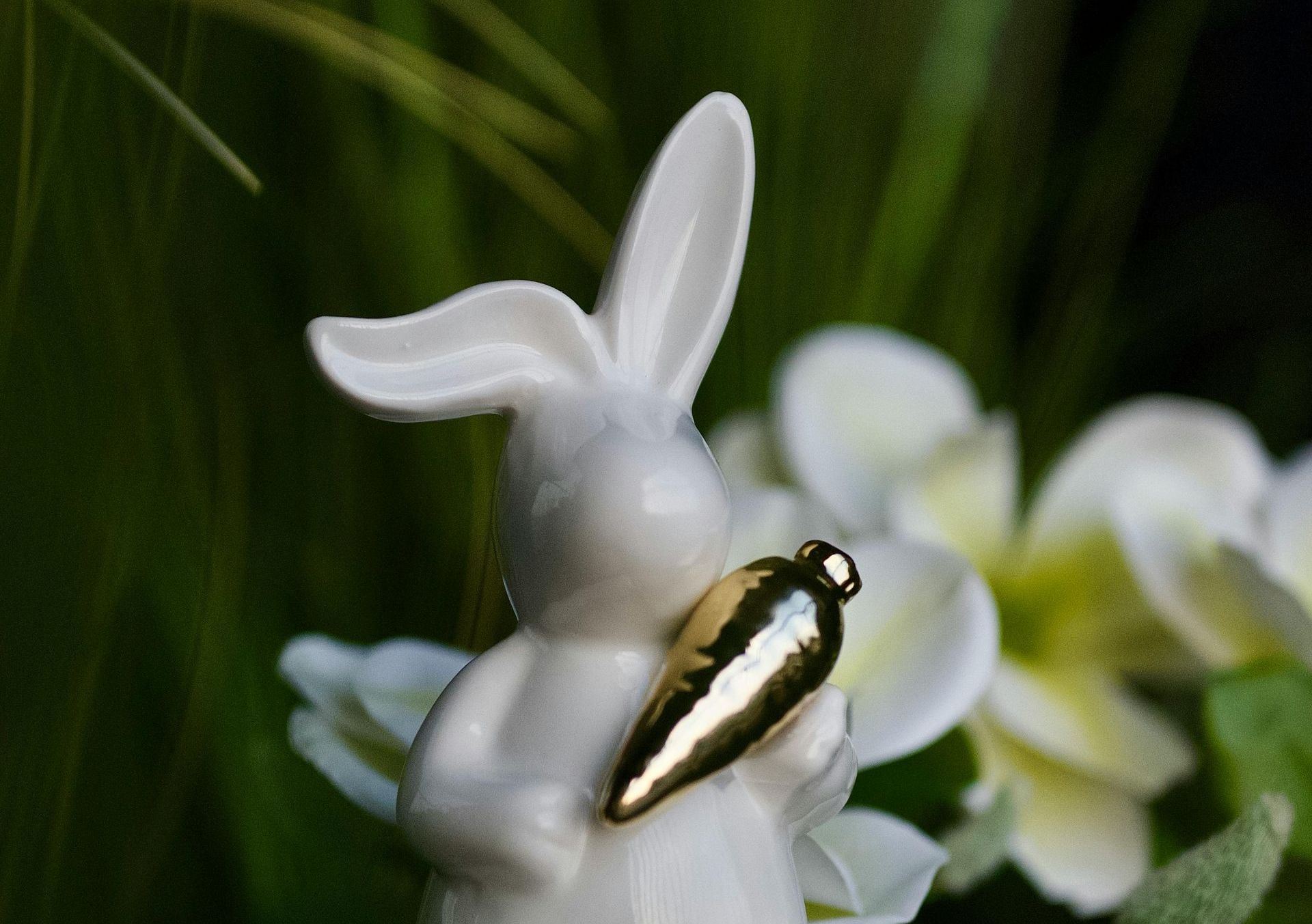 Easter-Inspired Interiors