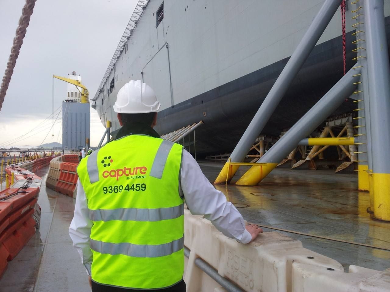 capture recruitment employee at the docks