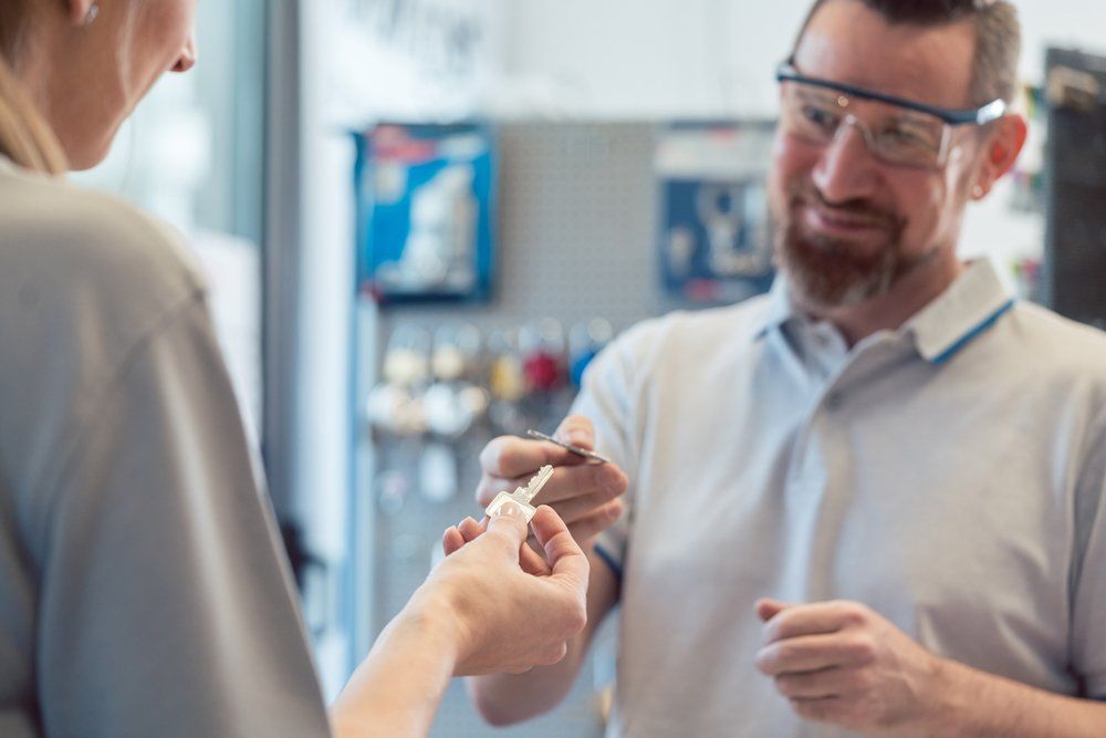 Talking to Locksmith — Hudson, FL — Tri-County Locksmith of the Suncoast Inc